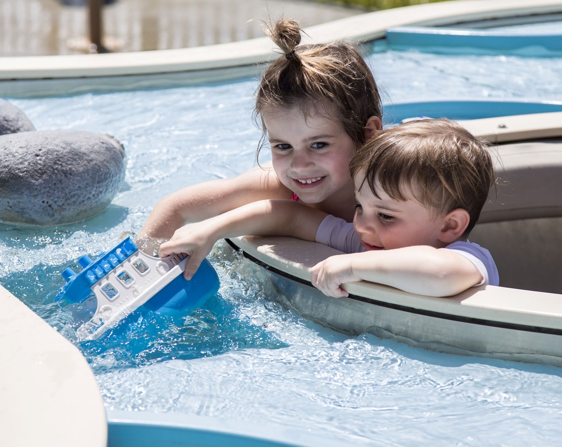 /assets/3053/12_splashpad1.jpg